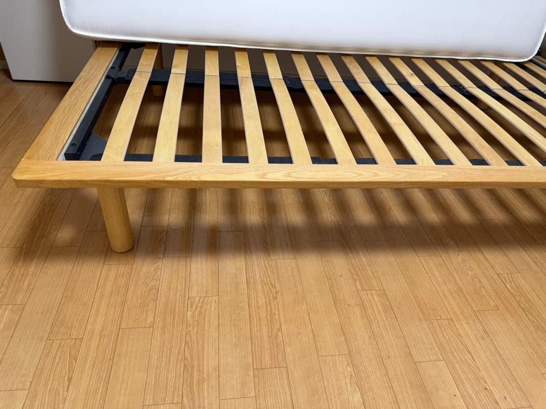 無印良品、セミダブルベッドバックガード付、高密度スプリングマットレス