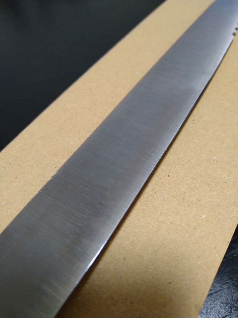 タダフサ パン切り