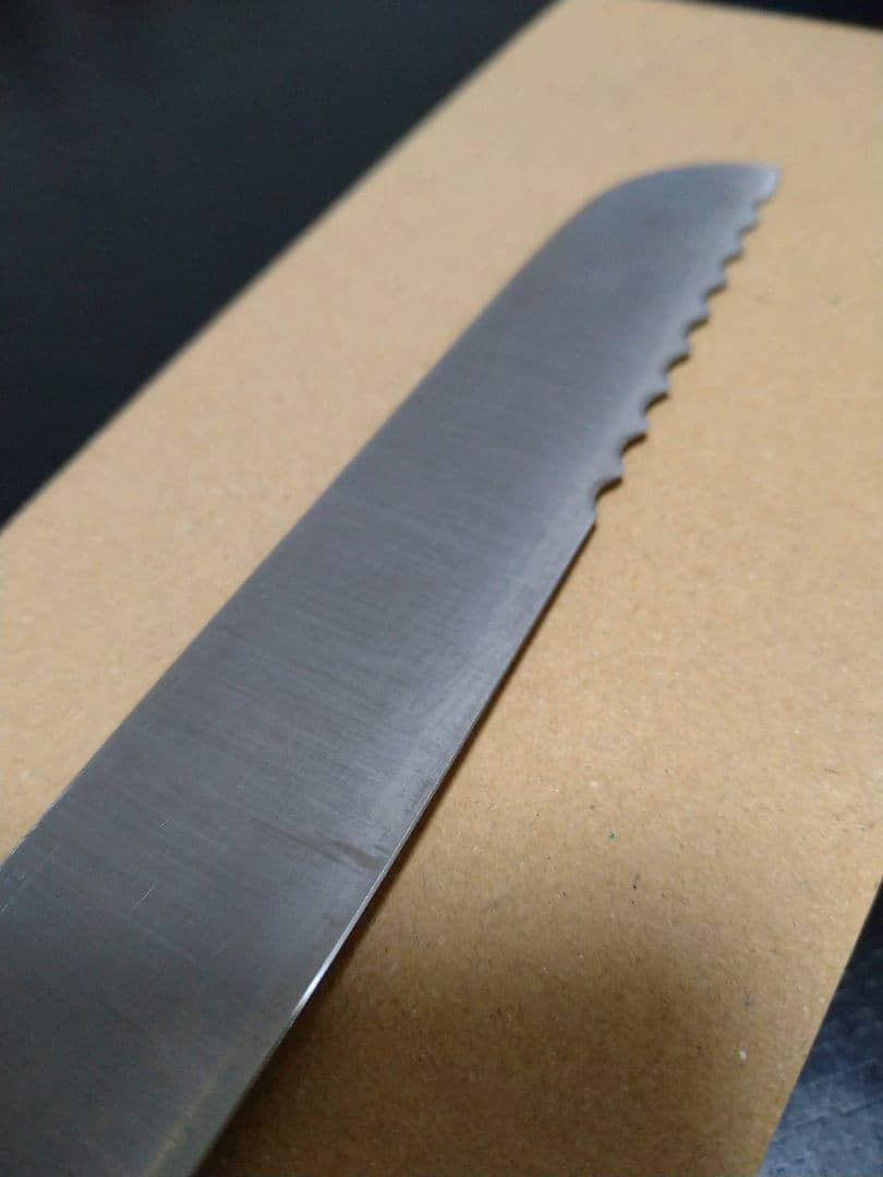 タダフサ パン切り