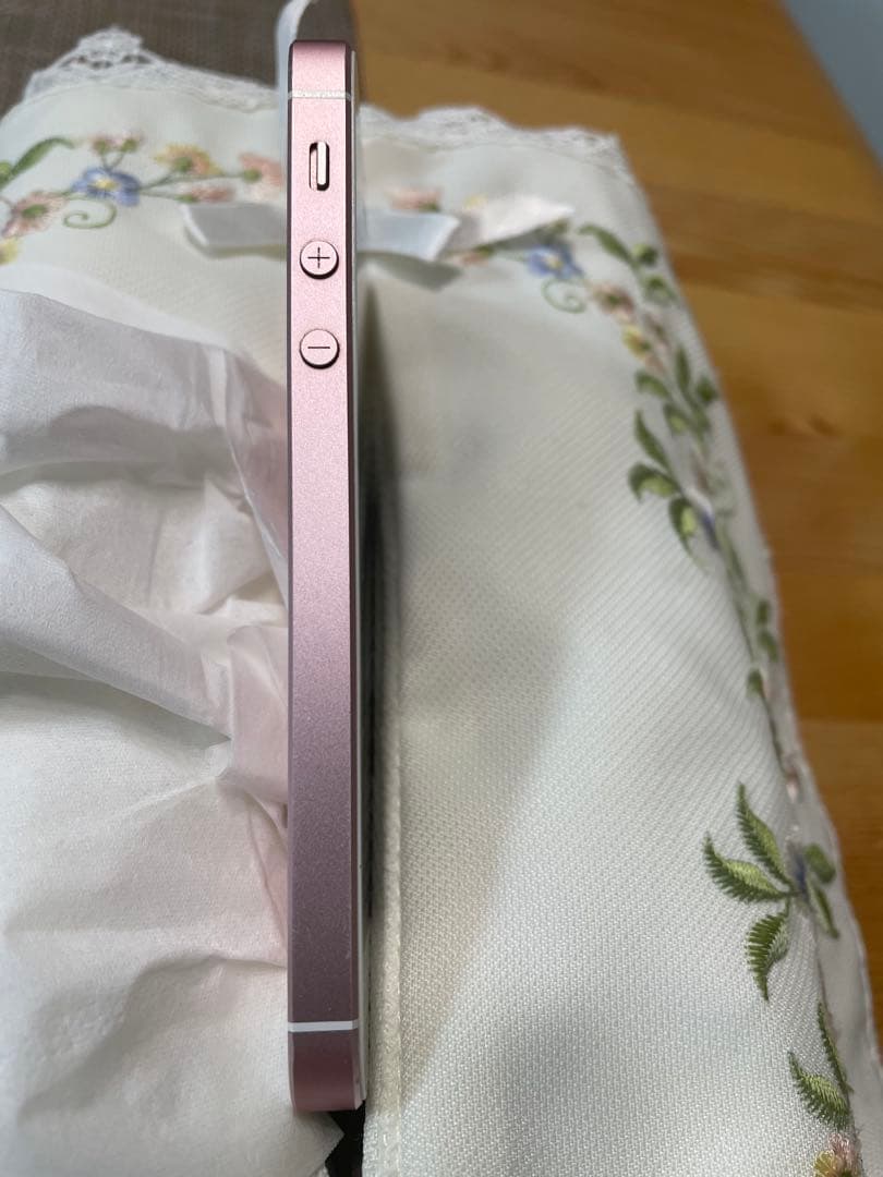 Apple iPhone SE ローズゴールド 本体 32G