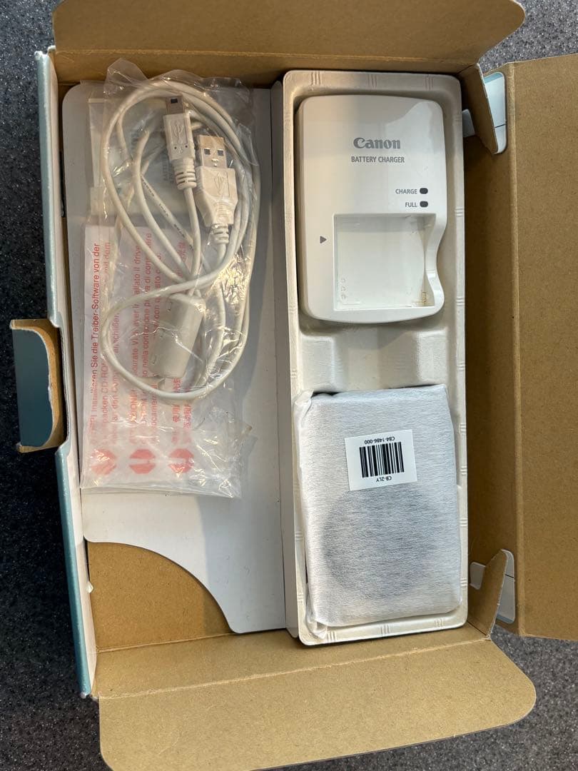 【バッテリー•充電器有】Canon IXY DIGITAL 25 IS コンデジ