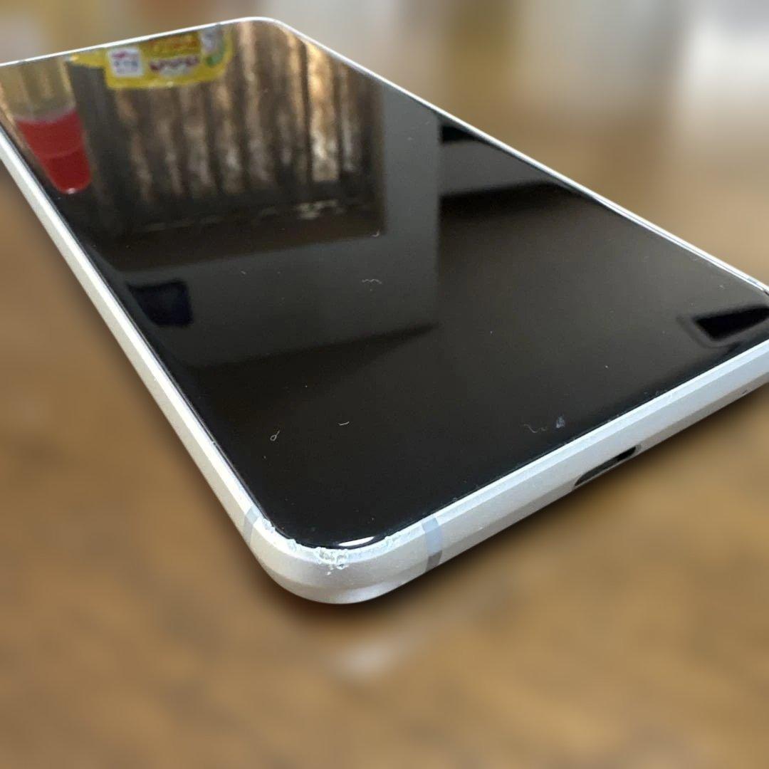 AQUOS sense3 basicシルバー 本体