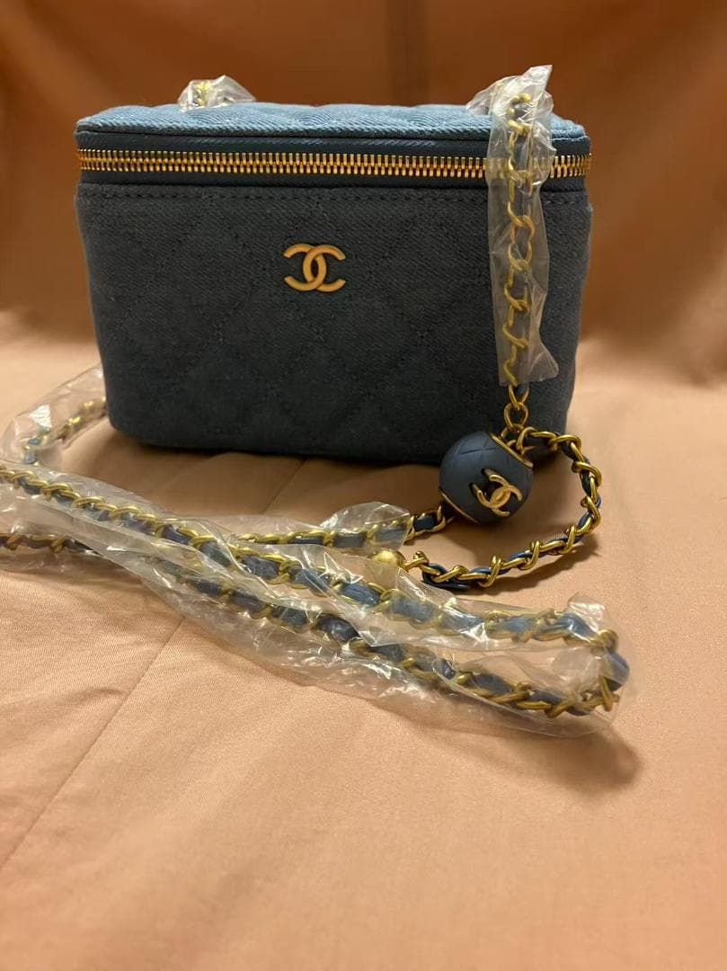 CCロゴ　ブルー デニム チェーンバッグ　ノベルティ