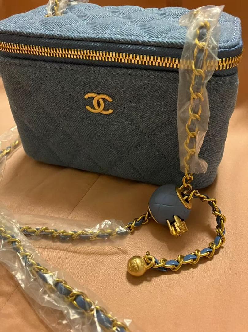 CCロゴ　ブルー デニム チェーンバッグ　ノベルティ