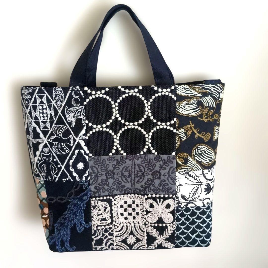 ミナペルホネン　✨ハンドメイドトートバッグ(ネイビー系)