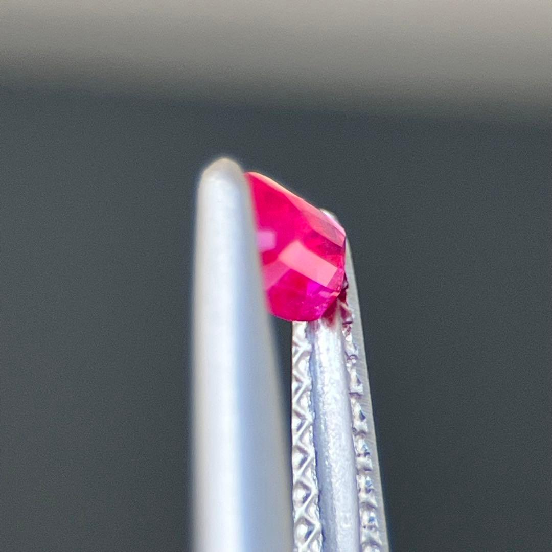 スリランカ産非加熱天然ルビールース