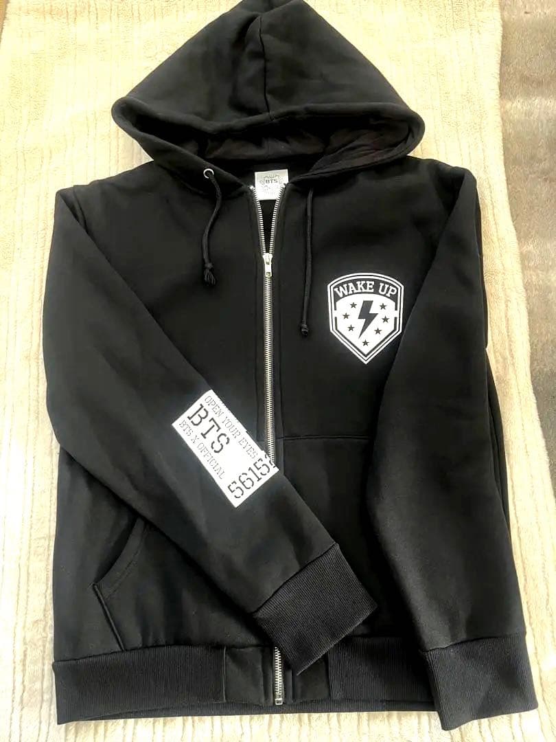 BTS 防弾少年団 1st JAPAN TOUR 2015 パーカー黒