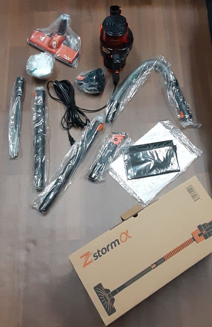 Zstorm α　掃除機　2回使用　送料込み