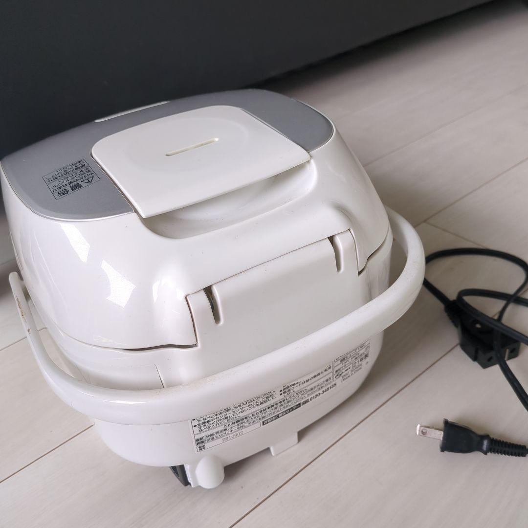 自由と自由　象印 炊飯器 5.5合 マイコン式 極め炊き