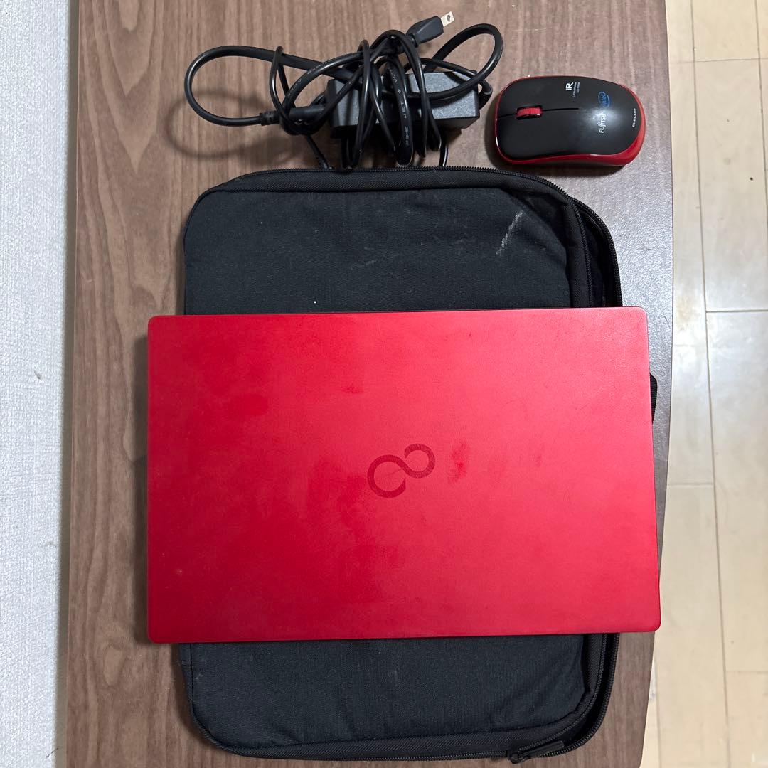 富士通 LIFEBOOK UH08 i3-1115g4 8GB 256GB