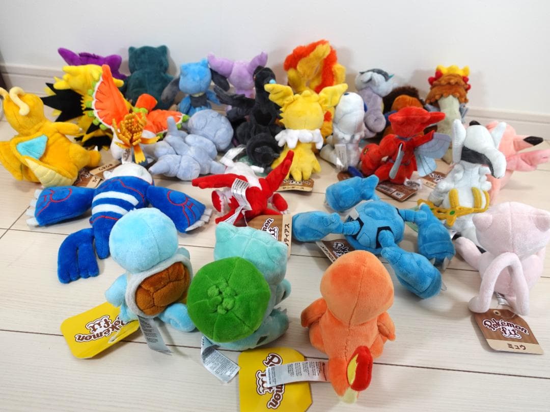 ポケモン fit ぬいぐるみ まとめ売り 25体 ミュウ リザードン ルギア 他