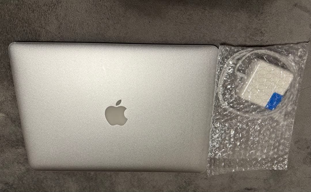 【美品】 Apple MacBook Air A1466充電器付き