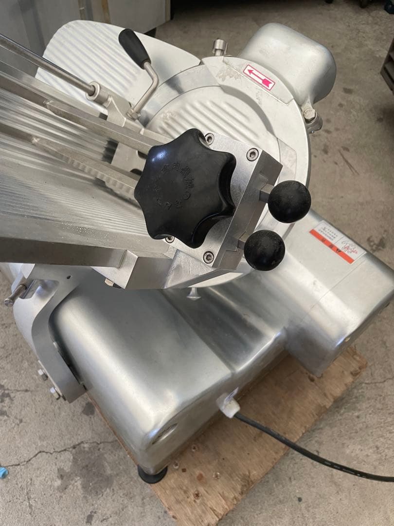 なんつね HBC-2S 自動 ミート スライサー 3相200V 冷凍肉