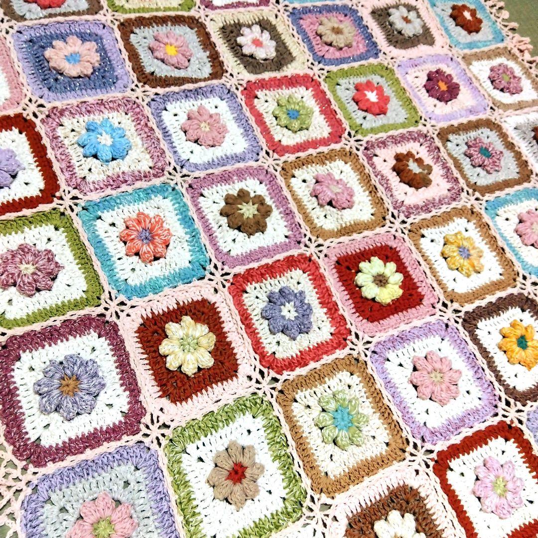 ★花モチーフのグラニースクエアブランケット★ハンドメイド