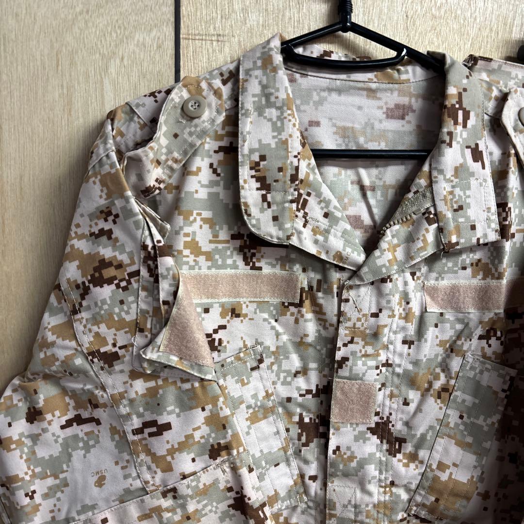 迷彩服 ジャケットとパンツのセット　0203o204