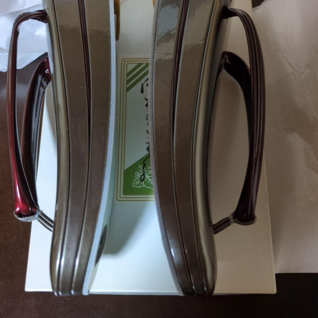 牛革　エナメル　手造り伝統的な和風デザイン 草履 サイズ7 （24cm） 新品