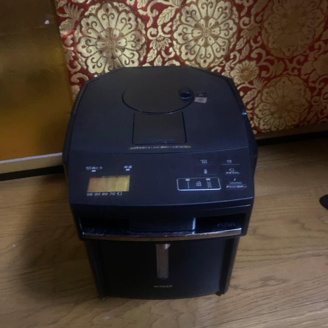 2025/4月購入TIGER ブラック 電気ケトル ハンドル付き 2.2L