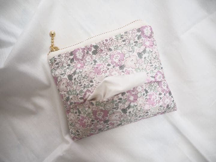 【気まぐれSALE】ハンドメイド　ファスナー付き　ティッシュケース　【ミシェル】