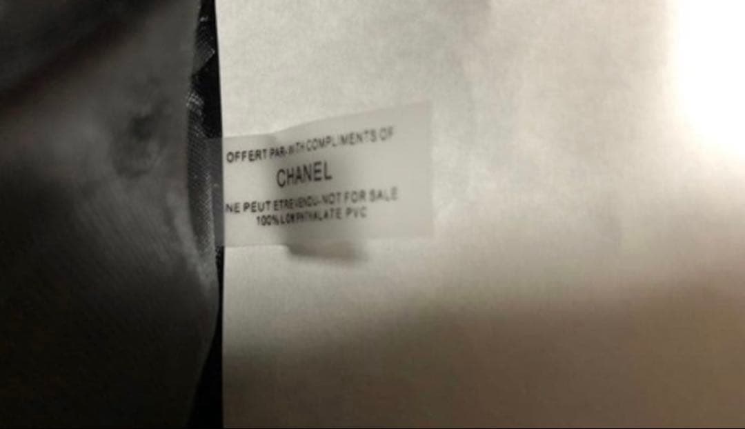 【新品未使用】CHANEL ブラック キルティングバッグ