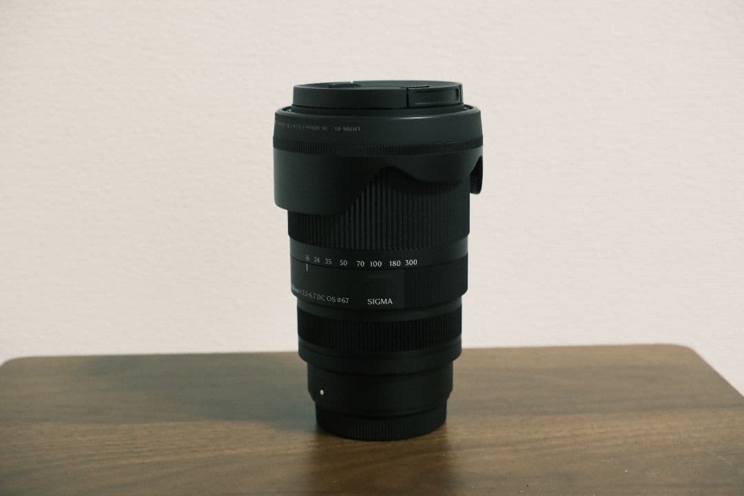 [ほぼ新品・限定価格] SIGMA16-300mm F3.5-6.7 Xマウント