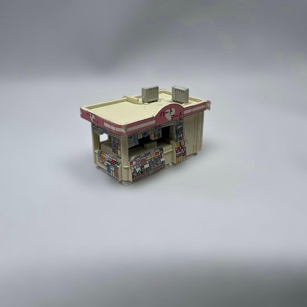 Nゲージ　鉄道模型　ジオタウン　跨線橋　商店　民家　住宅　トイレ　車　等々19点