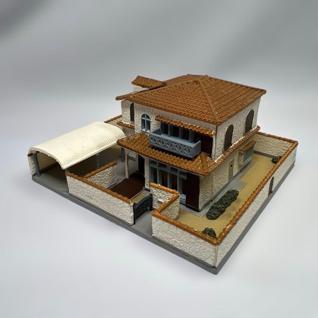 Nゲージ　鉄道模型　ジオタウン　跨線橋　商店　民家　住宅　トイレ　車　等々19点