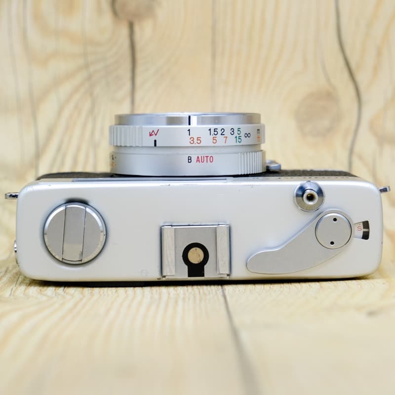 【整備品】珍品　KONICA C35 コニカ シルバーカウンター