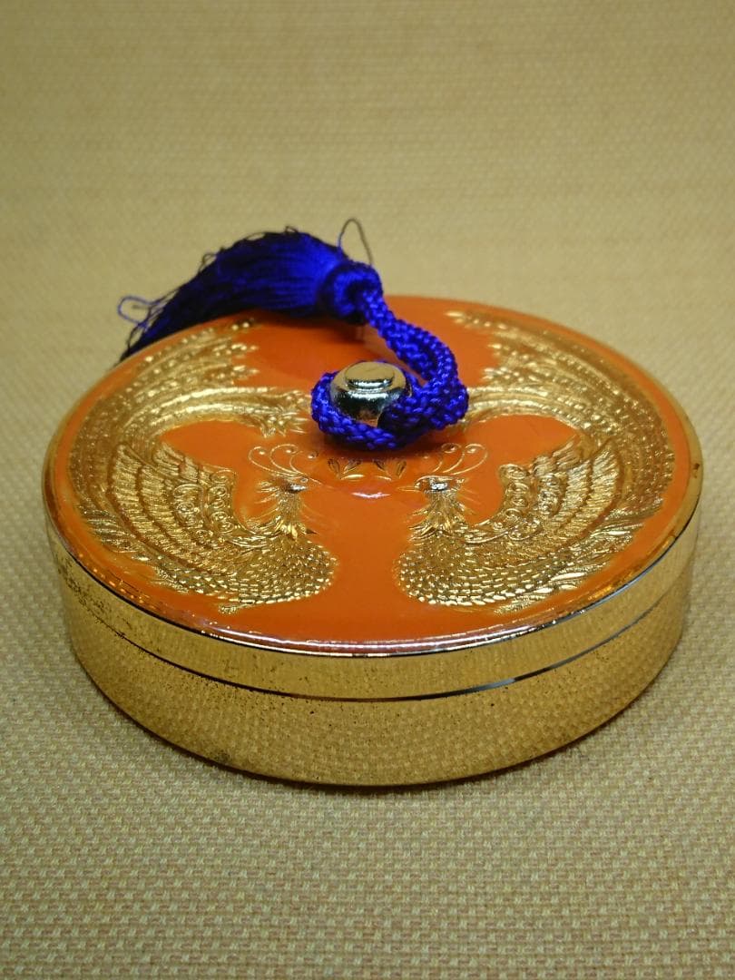 【美品】鳳凰　金属　朱肉　菊紋　置物　インテリア　工芸品　美術品　A1132