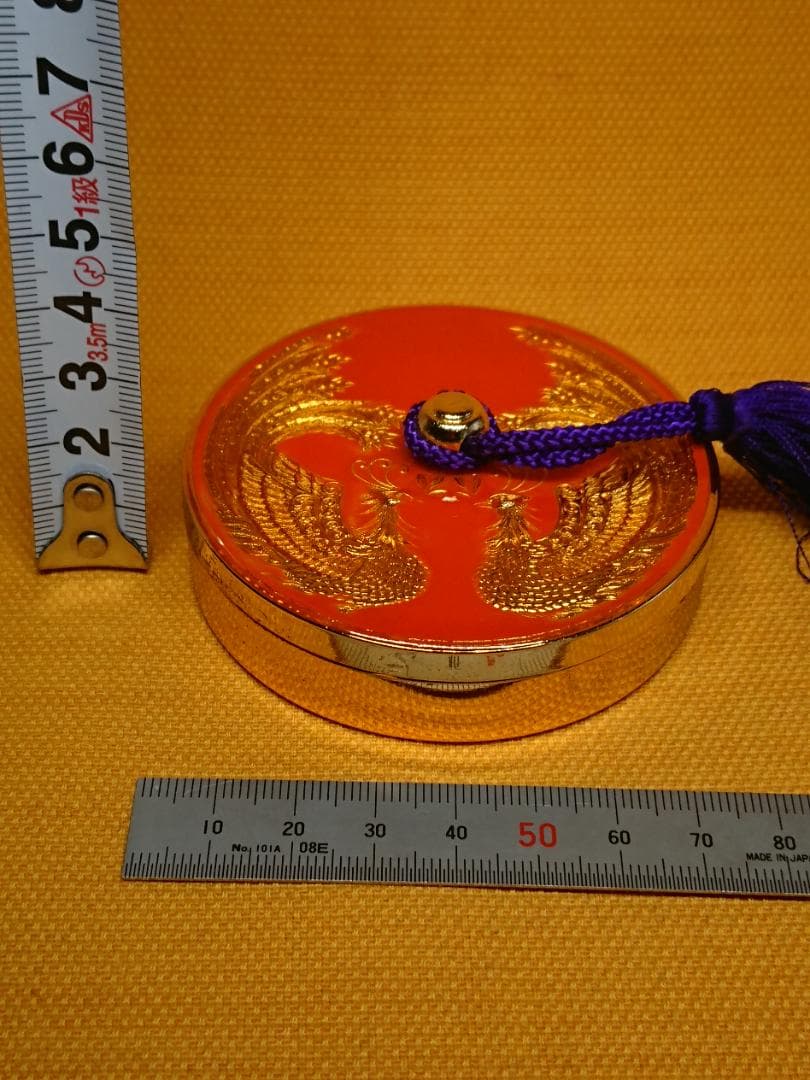 【美品】鳳凰　金属　朱肉　菊紋　置物　インテリア　工芸品　美術品　A1132