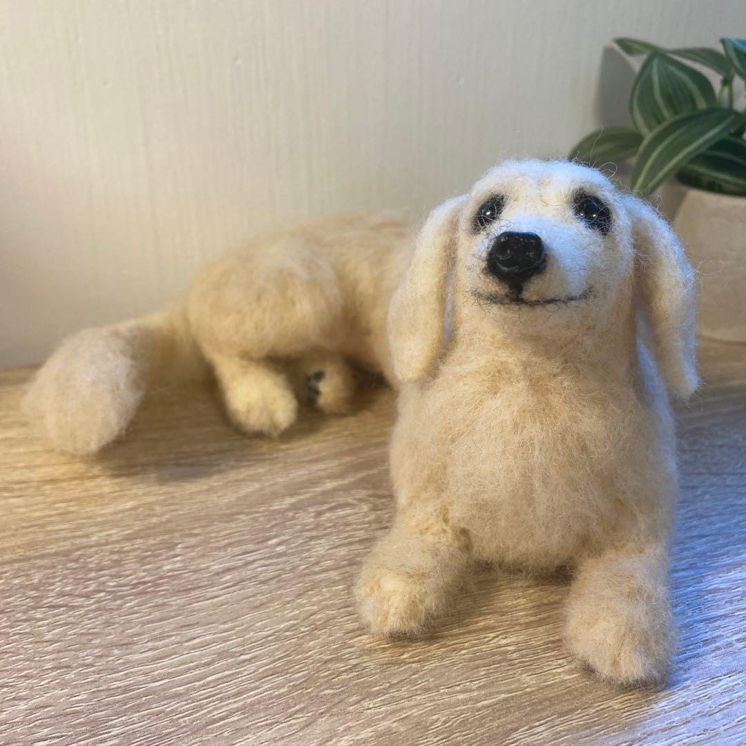 羊毛フェルト　ミニチュアダックス　犬