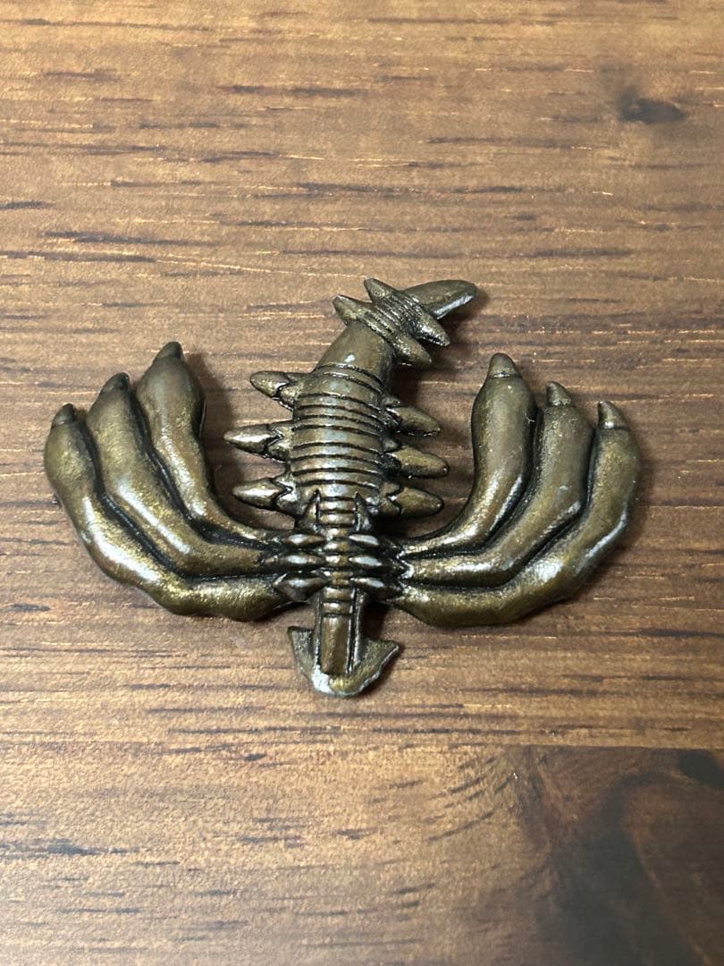 ポケモン メタルコレクション ギラティナ メタルフィギュア