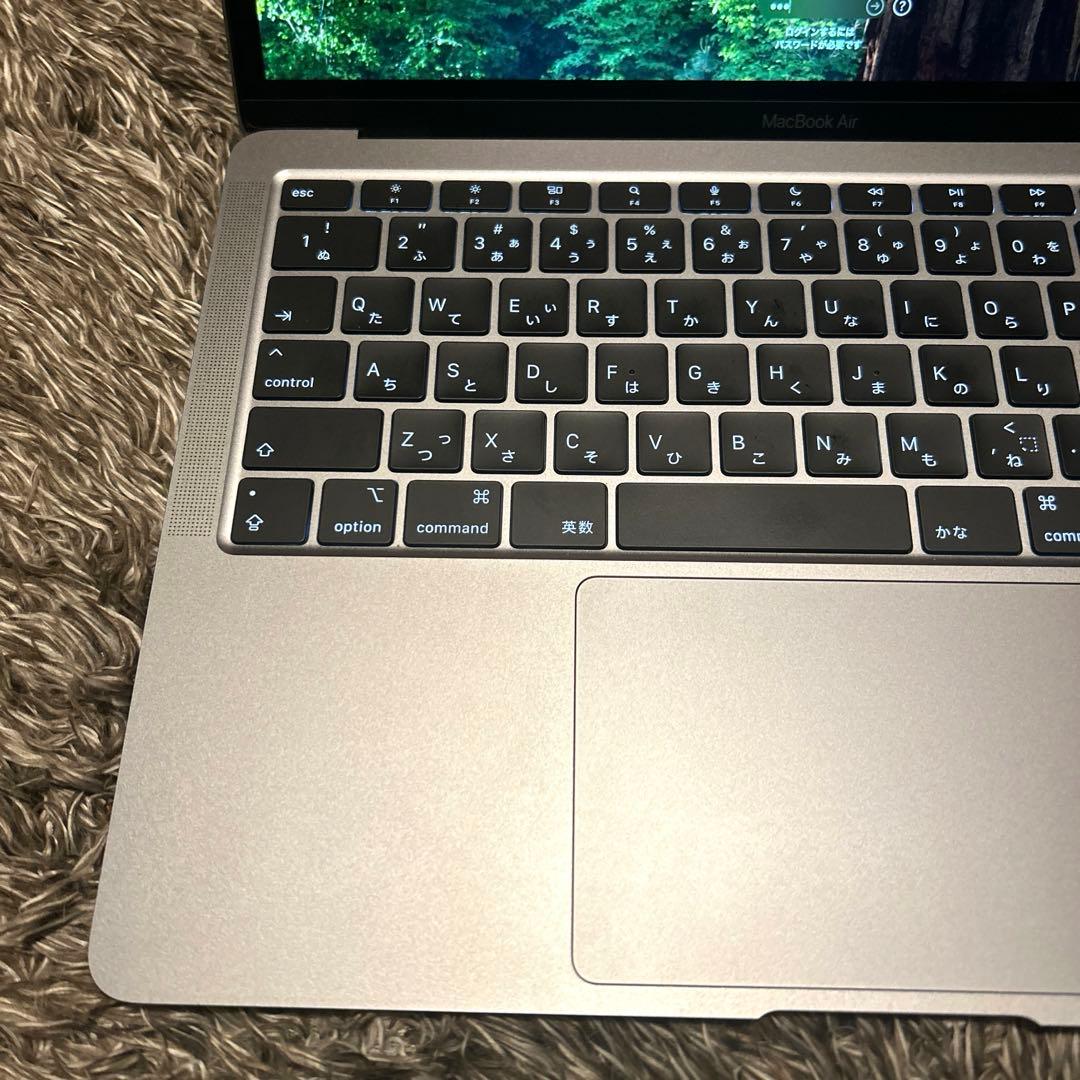 【極美品】充放電回数８回！MacBook Air M1 256GB/8GB