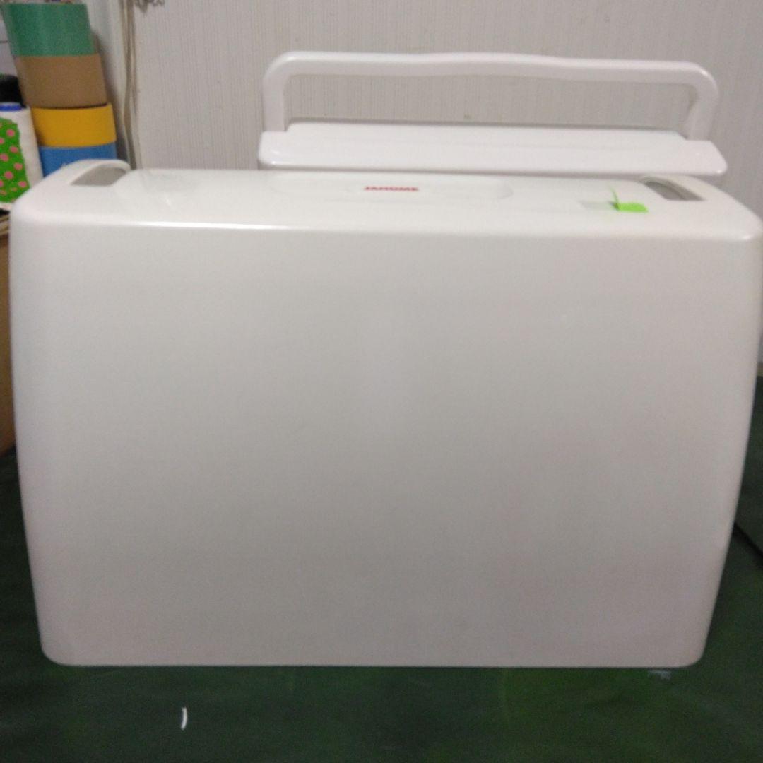 ジャノメミシン、エクール