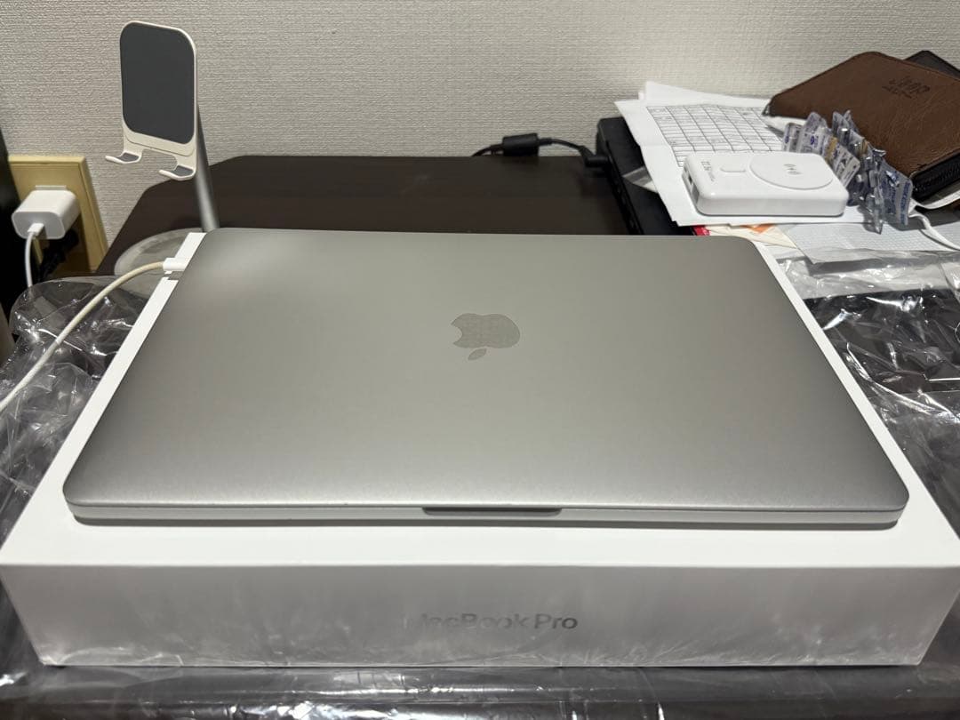 MacBook本体 Mackbook pro 2020 1TB 32GB