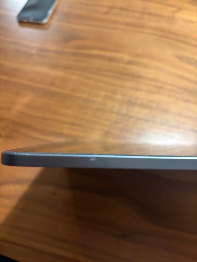 iPad Pro12.9 (第4世代) 本体 WiFiモデルスペースグレー