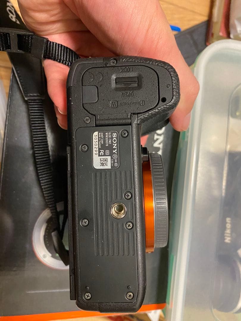 SONY α7 II ミラーレスカメラ 本体とバッテリー