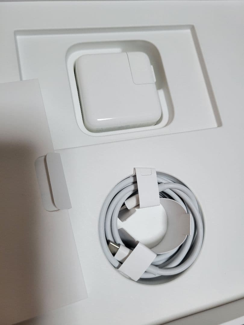 MacBook本体 Macbook Air 2020 M1 8GB/512GB