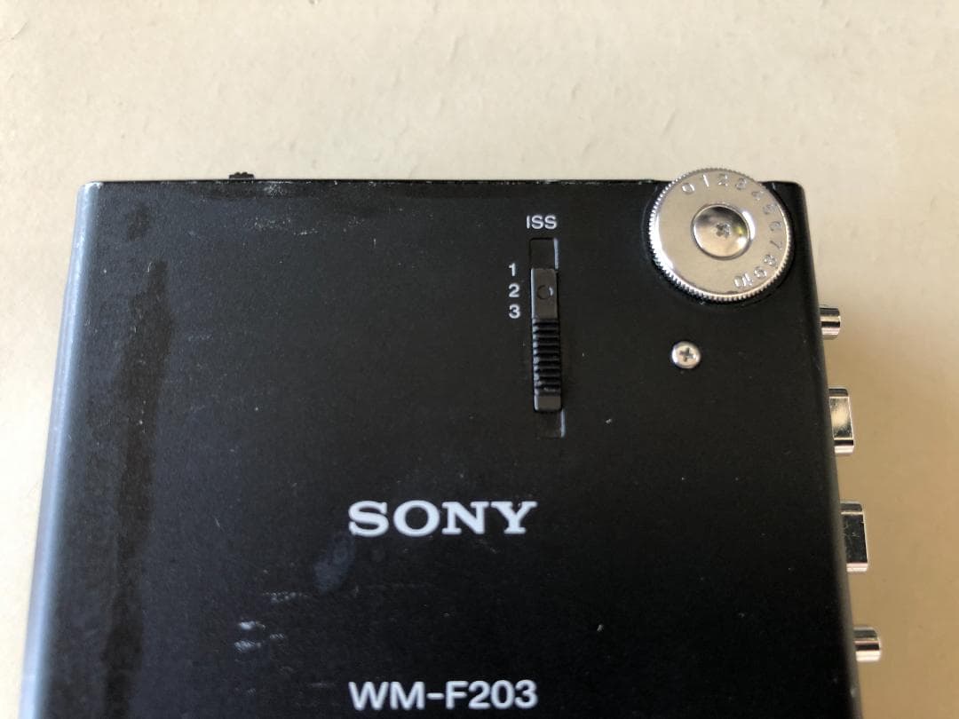 ソニーSONY ウォークマン WM-F203 ブラック(ジャンク)