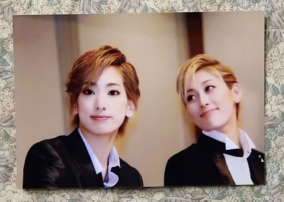 宝塚花組、座談会集合写真12枚、水美舞斗、柚香光、花乃まりあ、朝月希和、他10名