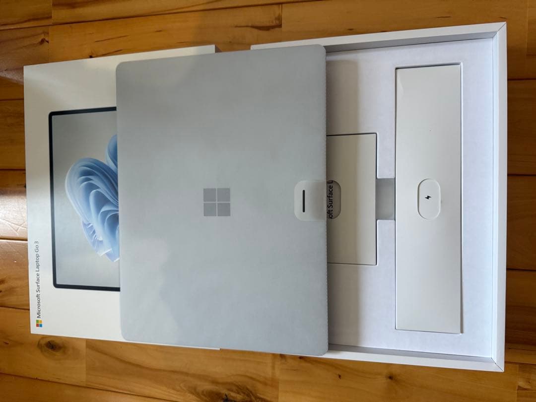 Windowsノート本体 Microsoft Surface Laptop Go 3 XK7-00063