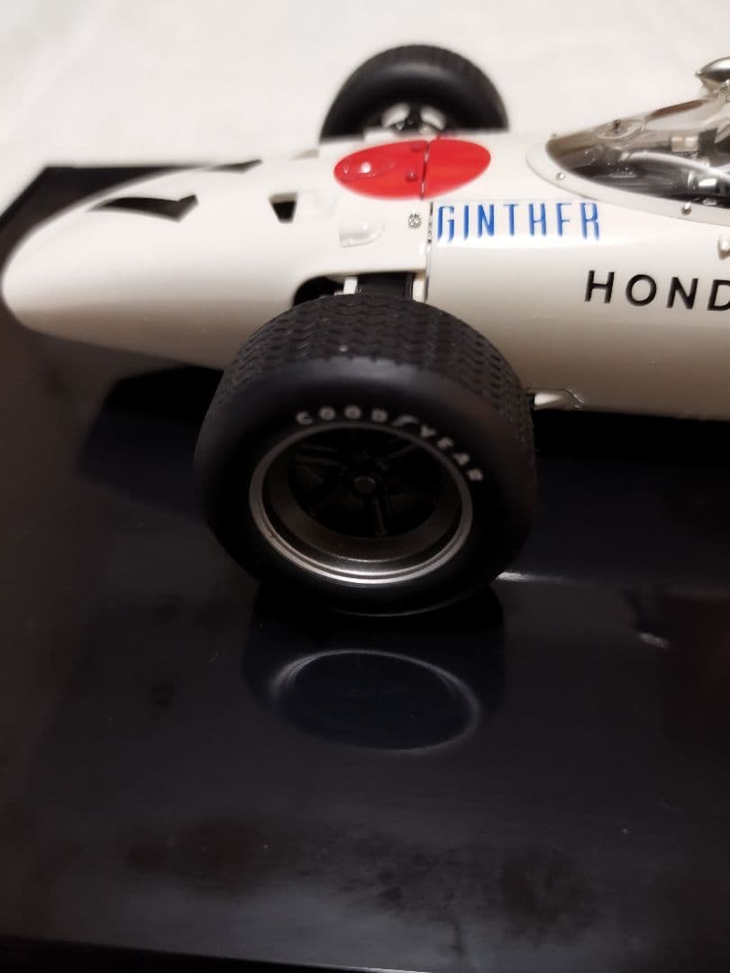 HONDARA272F1　Mexico GP1965 1/18ミニカー雑誌付き