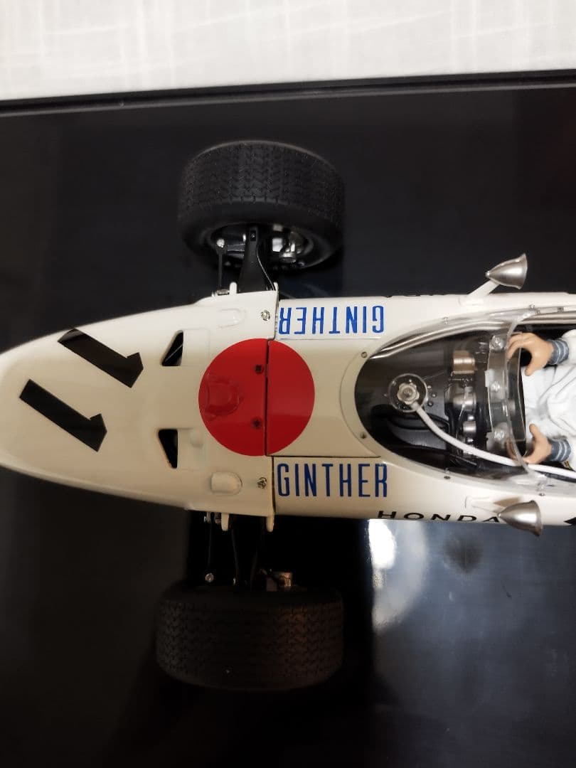 HONDARA272F1　Mexico GP1965 1/18ミニカー雑誌付き