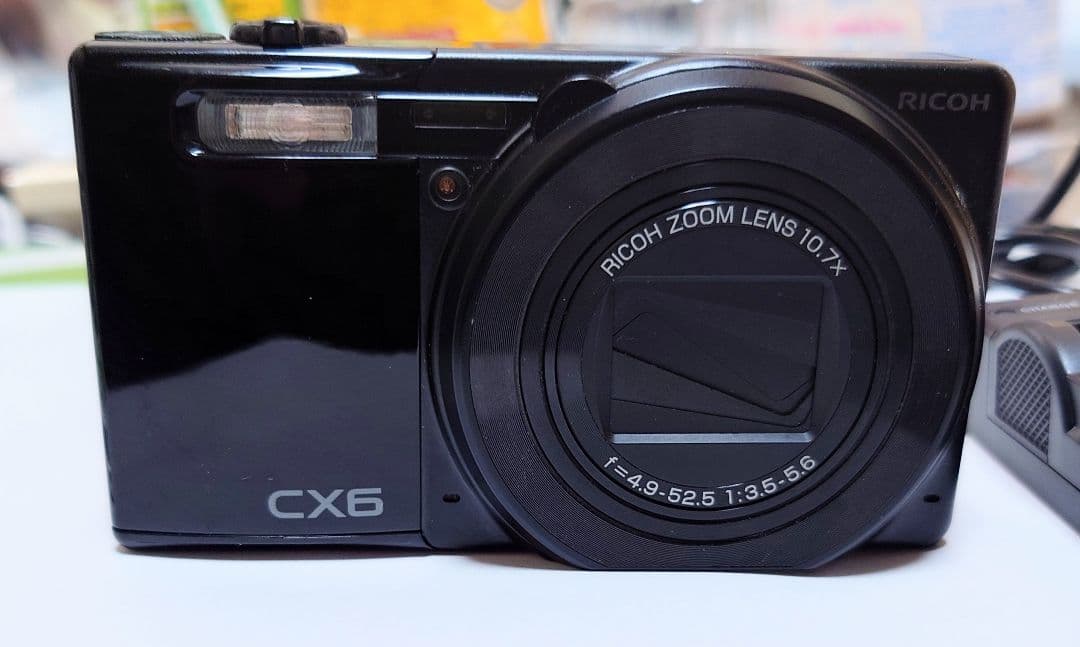 RICOH CX6 コンパクトデジタルカメラ