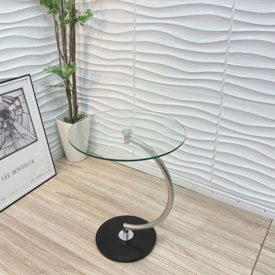 ◇大阪府全域 神戸市 配達料無料！◇ガラステーブル◇サイドテーブル◇円形