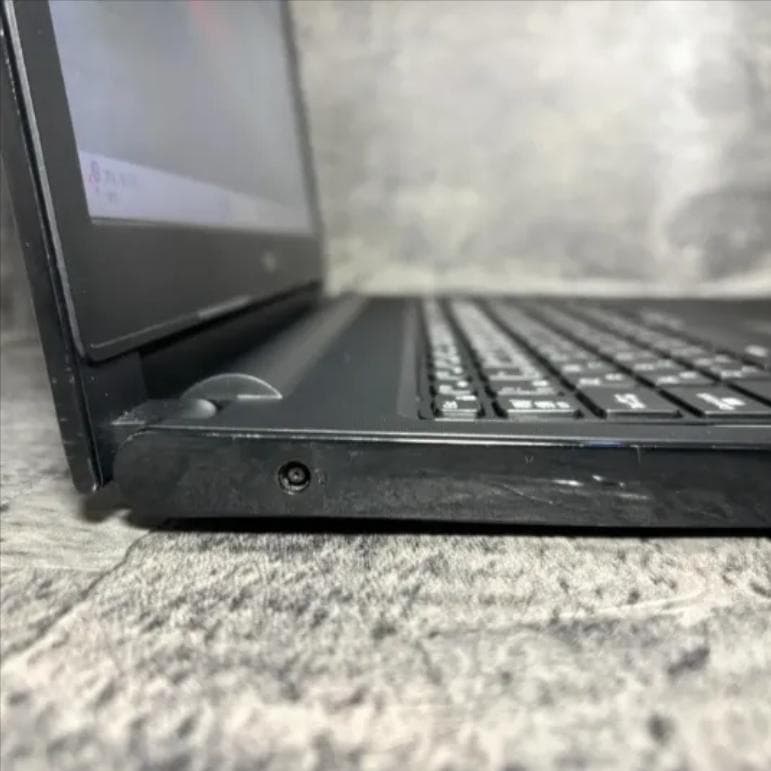 りょう★SSD Windows11 office2024 初期設定済★D