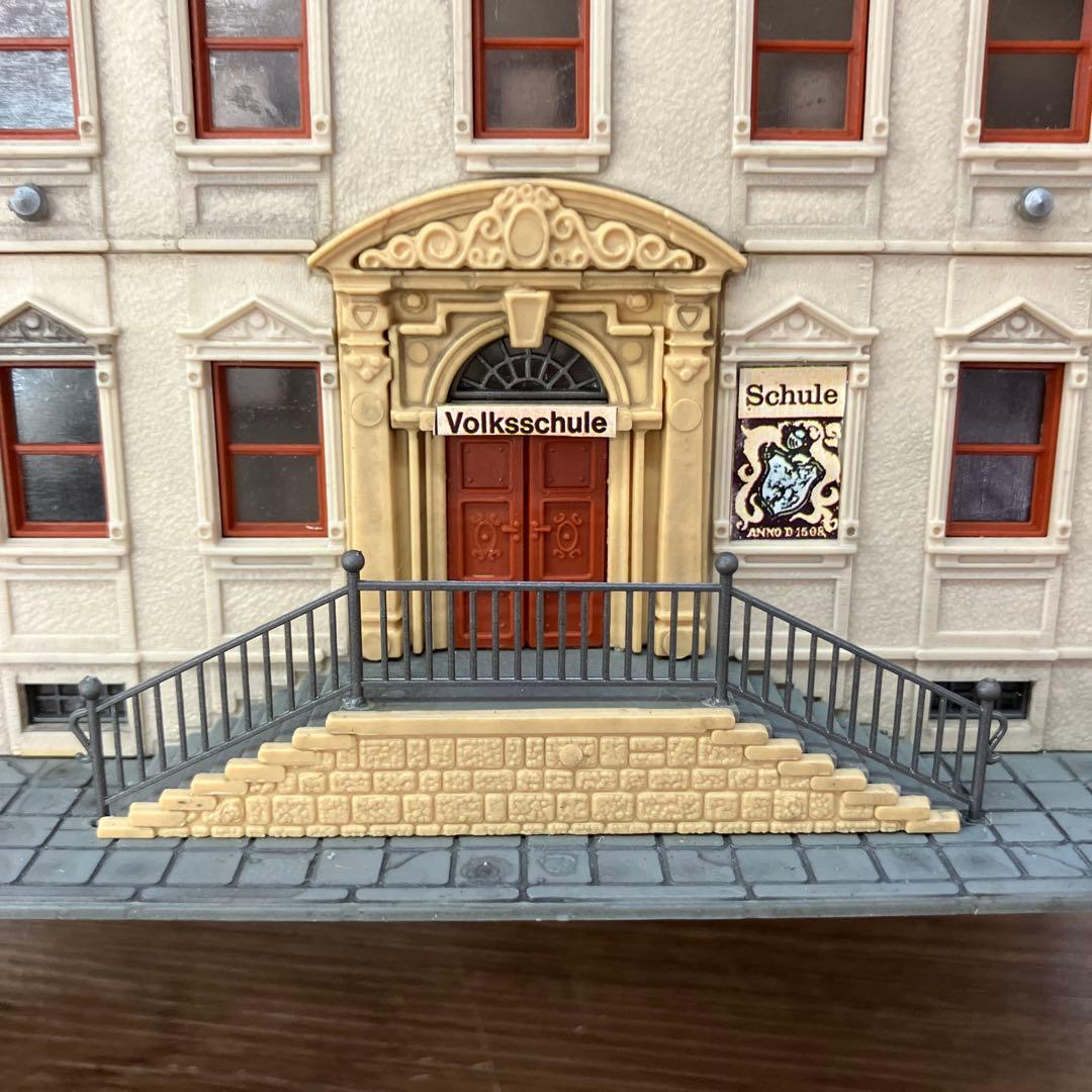 3F FALLER Nゲージ 鉄道模型 ストラクチャー 建物 190203小学校