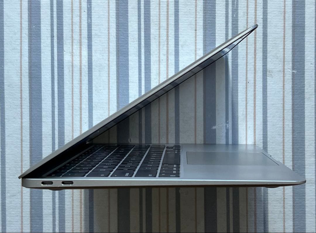 MacBook Air 13インチ (M1・2020) シルバー M1/16G