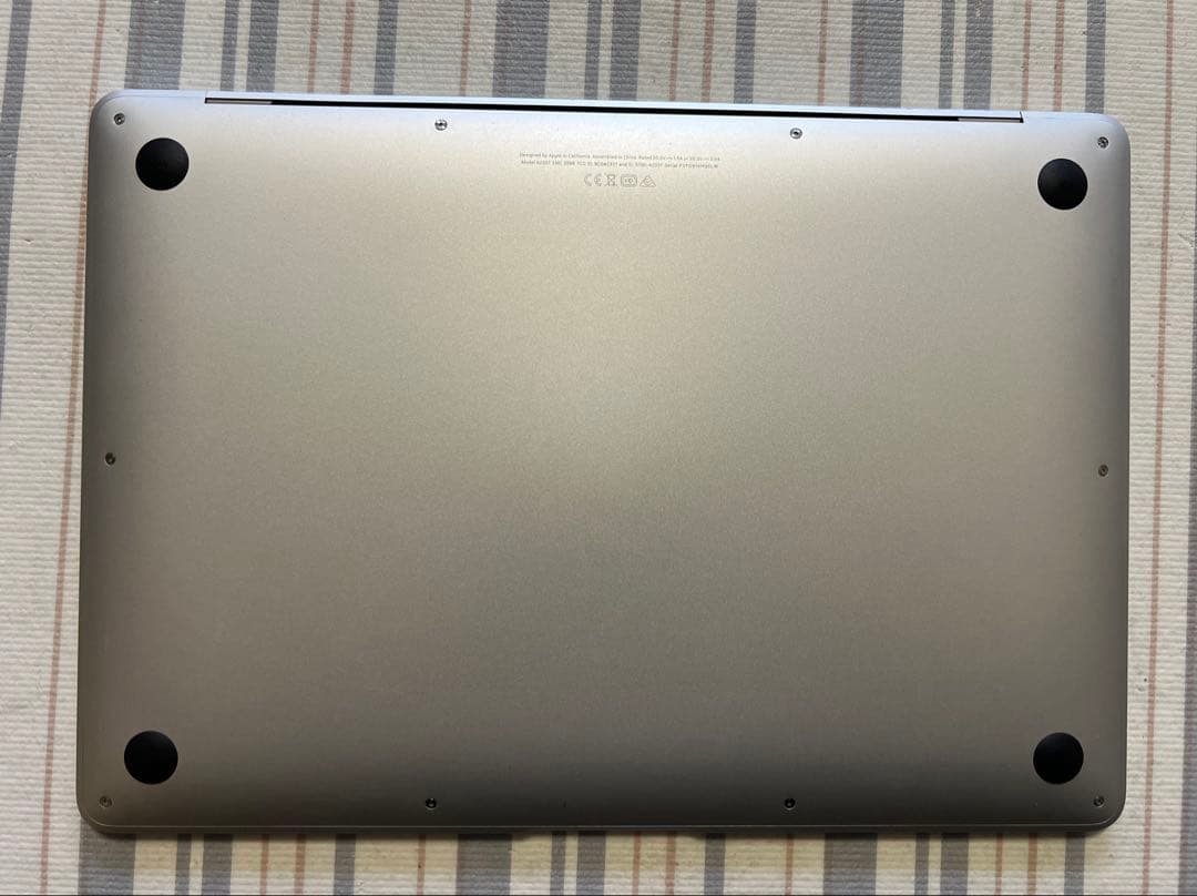 MacBook Air 13インチ (M1・2020) シルバー M1/16G