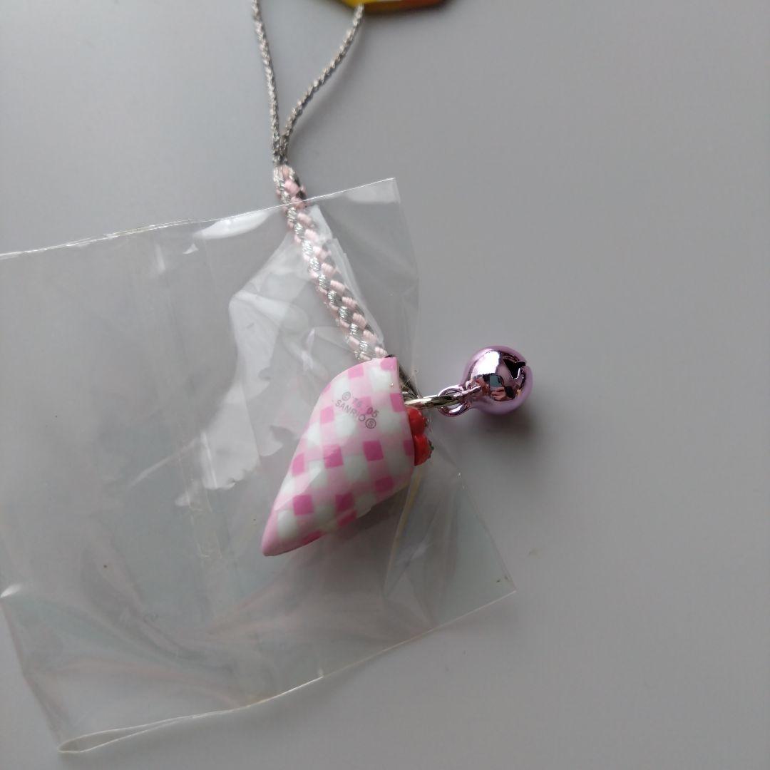 【レア】【未開封】ご当地キティ 東京限定 原宿いちごクレープ 根付