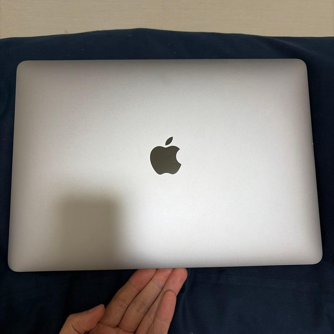 MacBook Air 13in 2019/i5/8GB/USキーボード